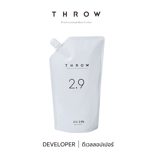 B-ex THROW Oxy 2.9% developer bottle, 1000mL container with label showing product details and brand logo.